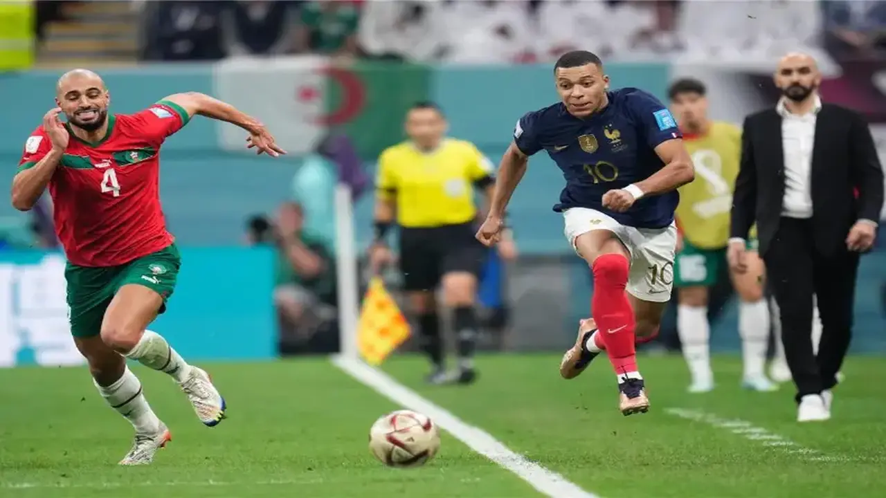مباراة المغرب وفرنسا في كأس العالم: التشكيل المتوقع اليوم